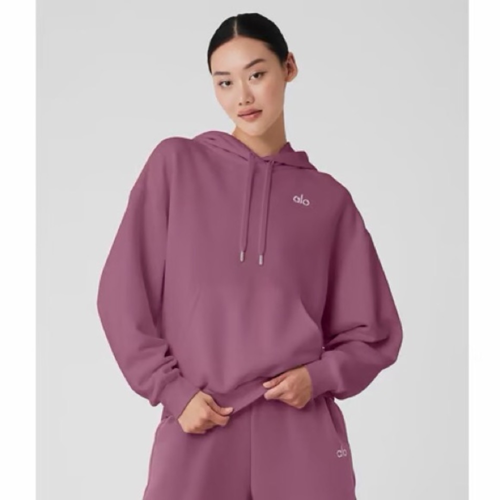 ALO Yoga Soft Mulberry Accolade Hoodie